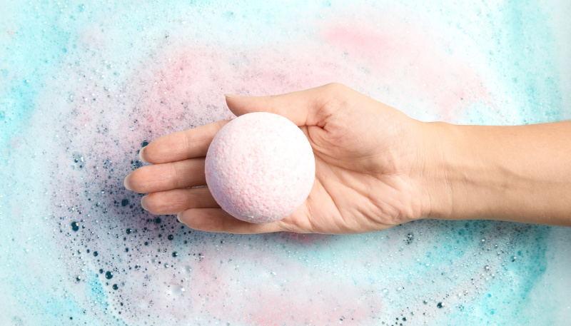 Je eigen bath bomb maken is helemaal niet moeilijk